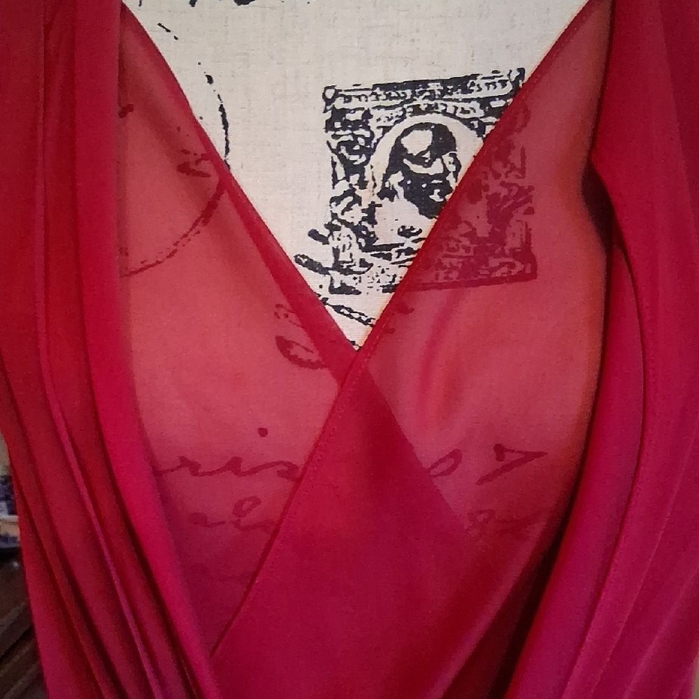 Diane Von Furstenberg Deep Red Wrap Silk Blouse Size 10 - Picture 8 of 16
